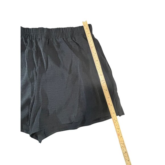 Shein Curve Black Elastic Waist Womens Shorts OXL 100% Polyester - Picture 7 of 8